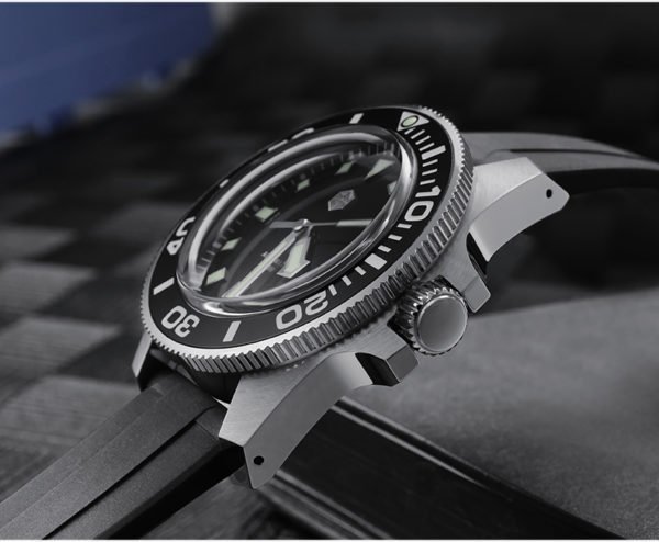 On Sale!!! SAN MARTIN 300m waterproof diving watch mechanical watch original design watch SN056G