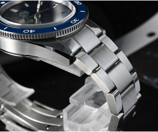New Arrivals SAN MARTIN mechanical diving watch 200 meters waterproof SM300 with sandwich dial and YN55 movement SN051-G2