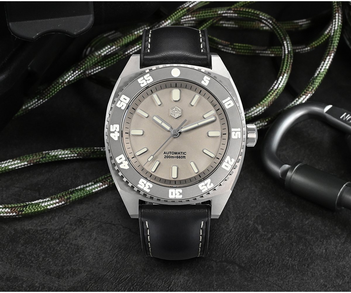 New Arrivals San Martin 43mm Original Design dress watch sapphire crystal Grade 5 Titanium with ST2100 Movement SN027-T3