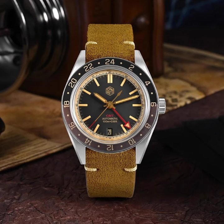 San Martin SN0116-G-V6 Black Dial with Brown Bezel